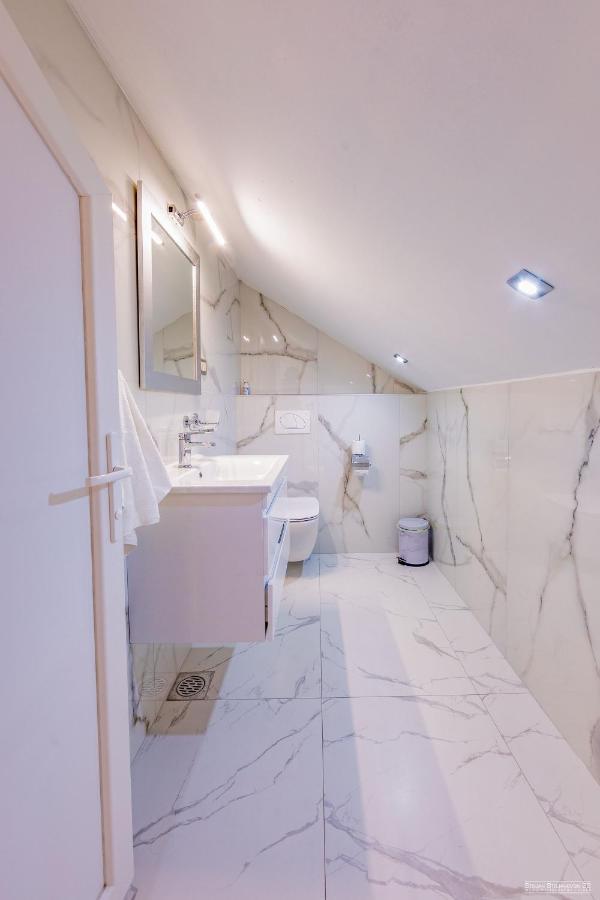 Risteski Apartments - St. Naum Ljubanista ภายนอก รูปภาพ